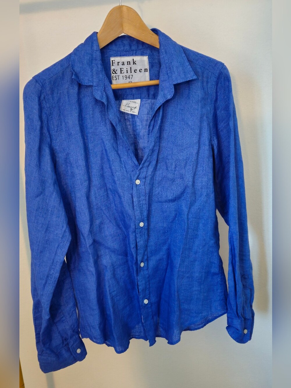 Frank & Eileen Women's Linen Button-Up Shirt in Blue Size Medium